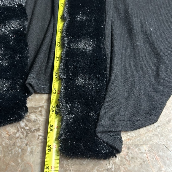 vtg Simply Irresistible,cardigan,women faux fur trim,black,sheer,batwing, L -XL - Picture 14 of 14